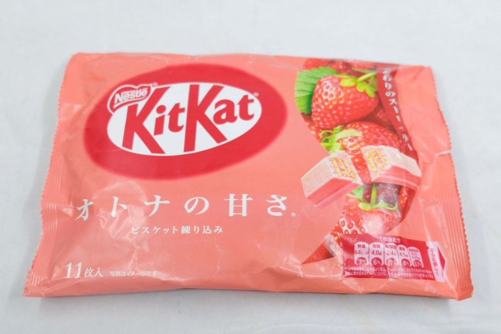 kitkat strawberry