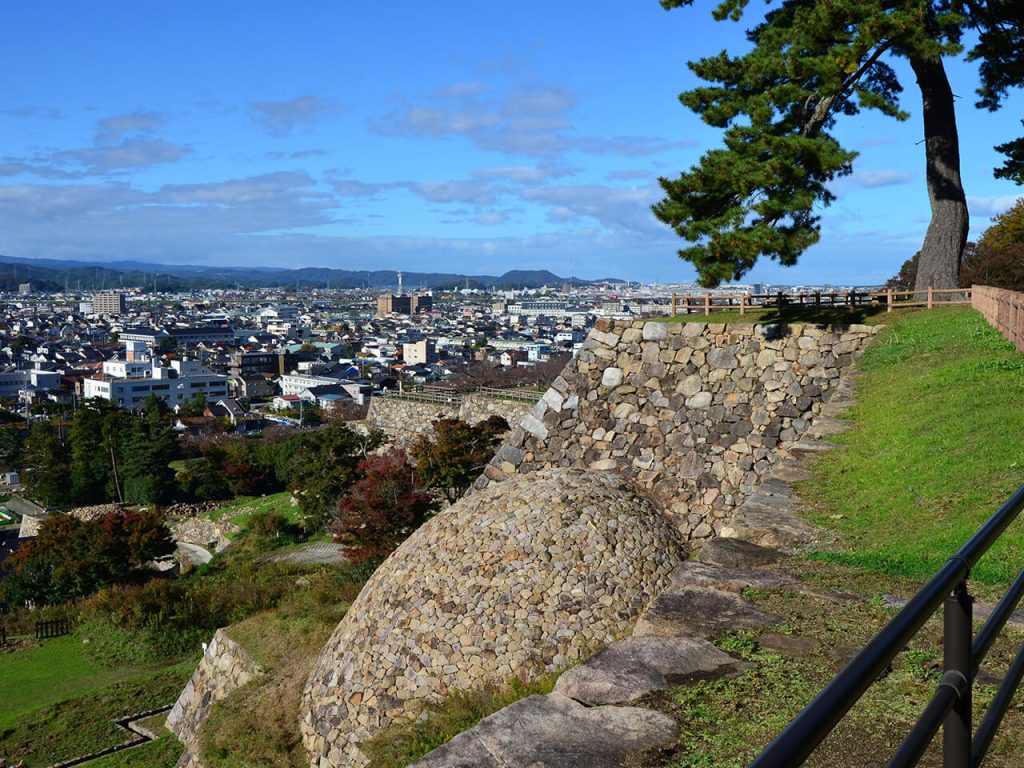 Tempat wisata kastil di Jepang